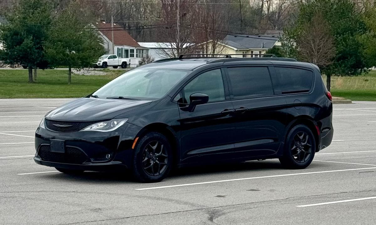 2019 Chrysler Pacifica Touring L Plus available in Louisville
