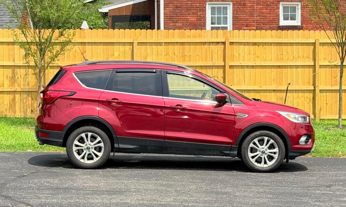 2019 Ford Escape SEL available in Louisville