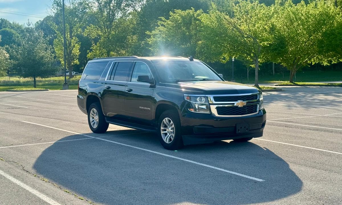 2020 Chevrolet Suburban LT available in Louisville