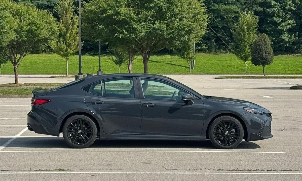 2025 Toyota Camry SE available in Louisville