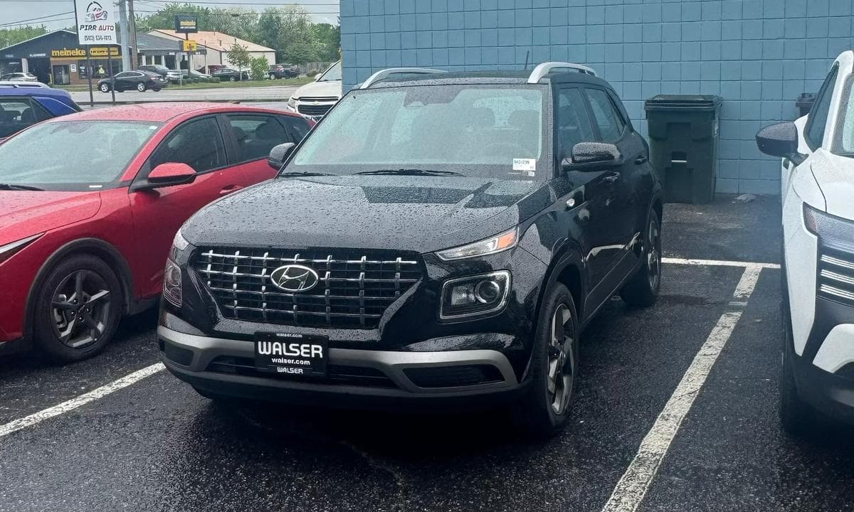 2026 Hyundai Venue SEL available in Louisville